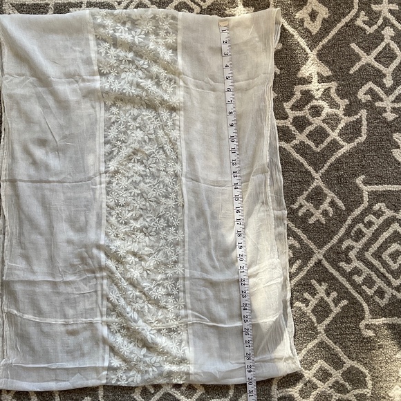 AERIE Scarf White Lace Cotton Cowl Round - Picture 5 of 5